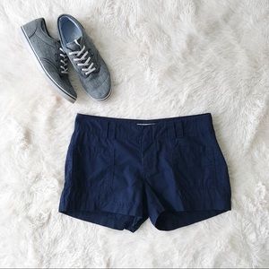 Old Navy navy blue shorts 3” inseam front patch pockets Sz 4